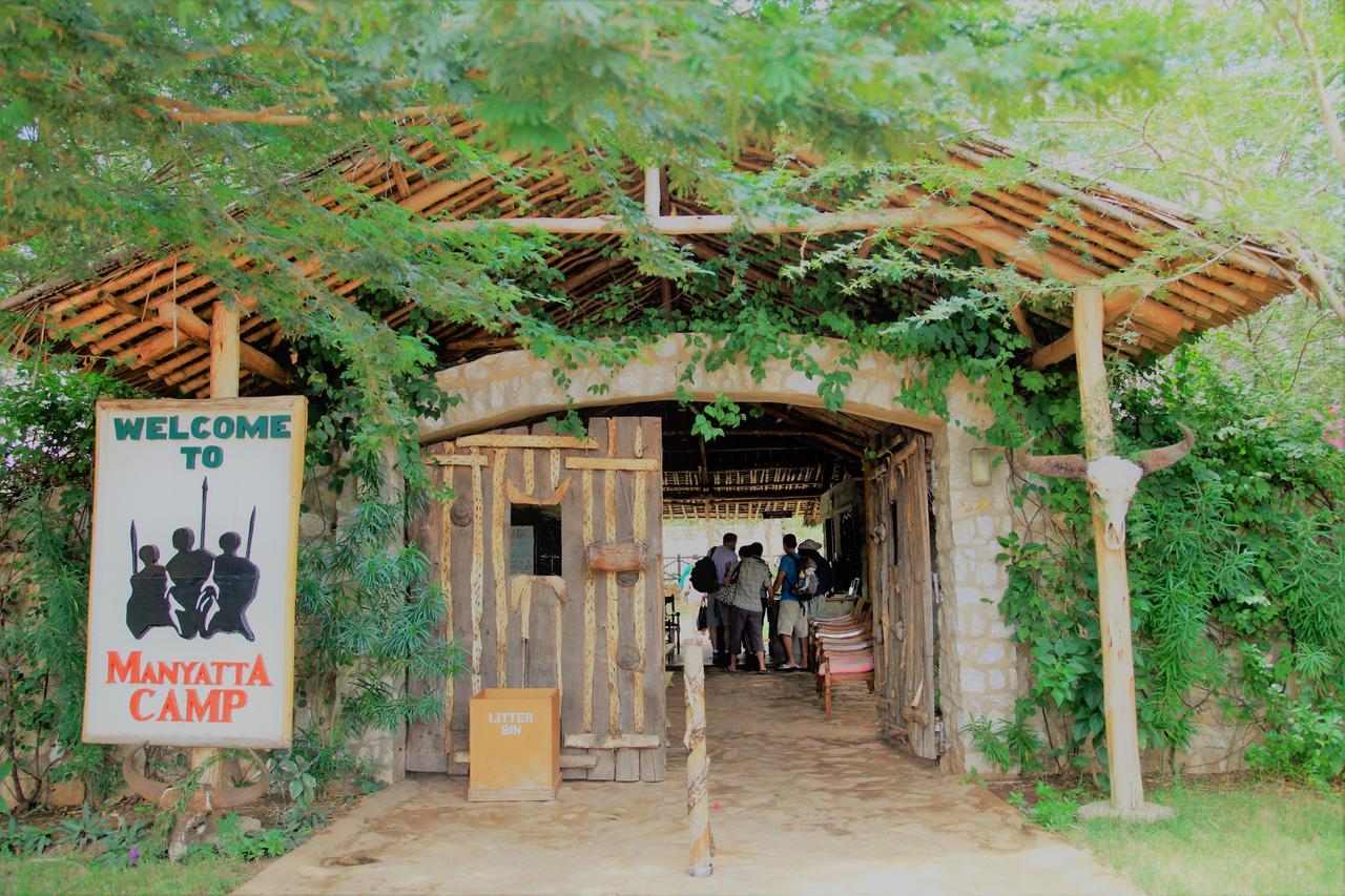 Hotel Manyatta Camp Voi Exterior foto